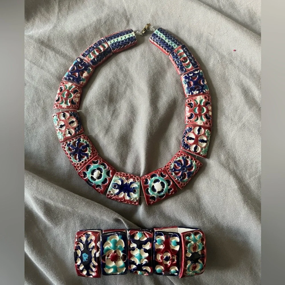 EUC Artisan Hand crafted ceramic beaded choker necklace and bracelet set - Picture 1 of 8